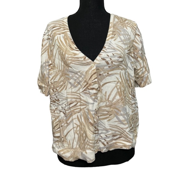 Croft & Barrow abstract neutral floral print v-neck short sleeve cardigan - Picture 5 of 5